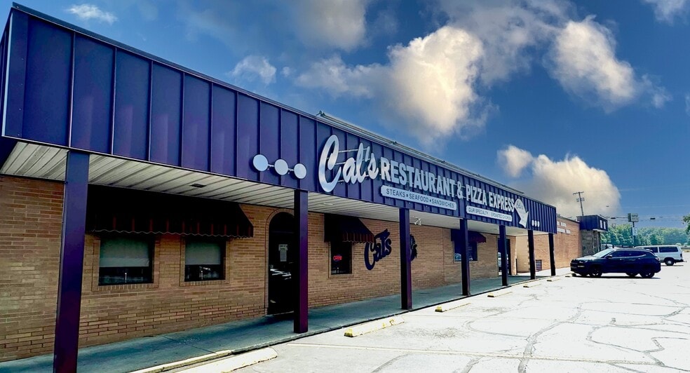 More Photos Of 8287 - 8295 Windham St, Garrettsville Freestanding For Sale