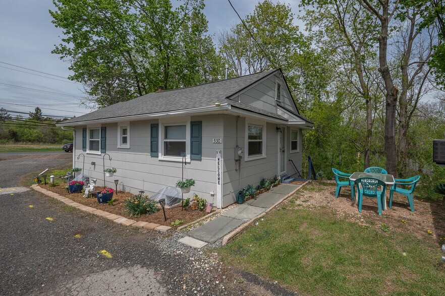 More Photos Of 530 Gravel Pike, Collegeville Apartments For Sale