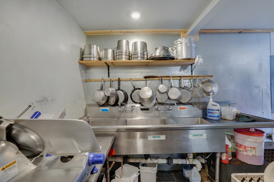 More Photos Of 121 Main Ave, Hawley General Retail For Sale