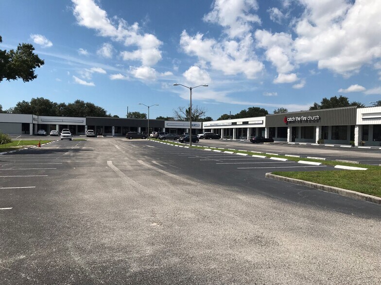 More Photos Of 12654-12734 Starkey Rd, Largo Storefront For Lease