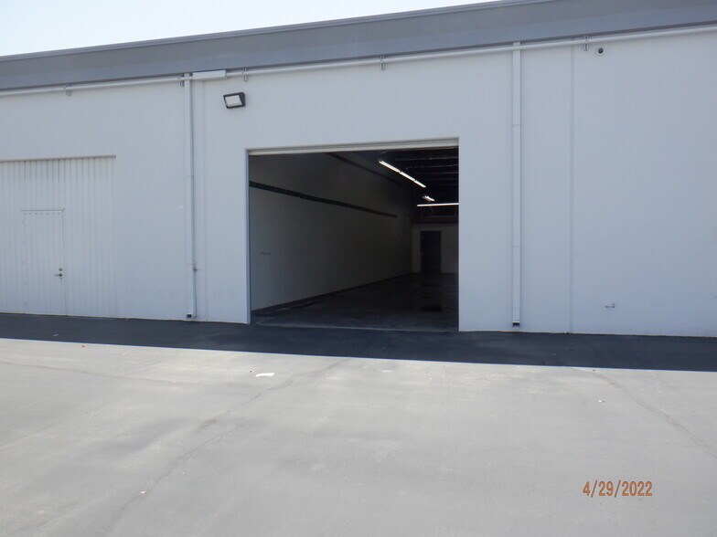 More Photos Of 9223-9247 Archibald Ave, Rancho Cucamonga Warehouse For Lease