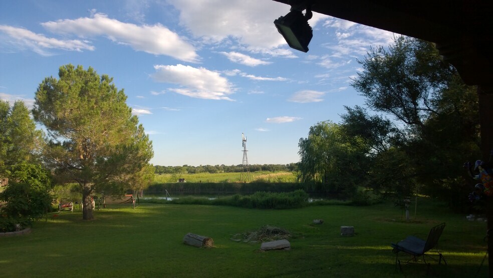 More Photos Of 1804 E College Blvd, Roswell General Retail For Sale