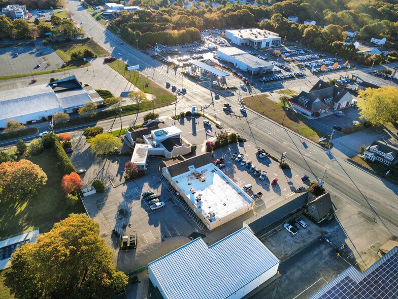 More Photos Of 240 Post Rd, Westerly Storefront Retail Office For Lease