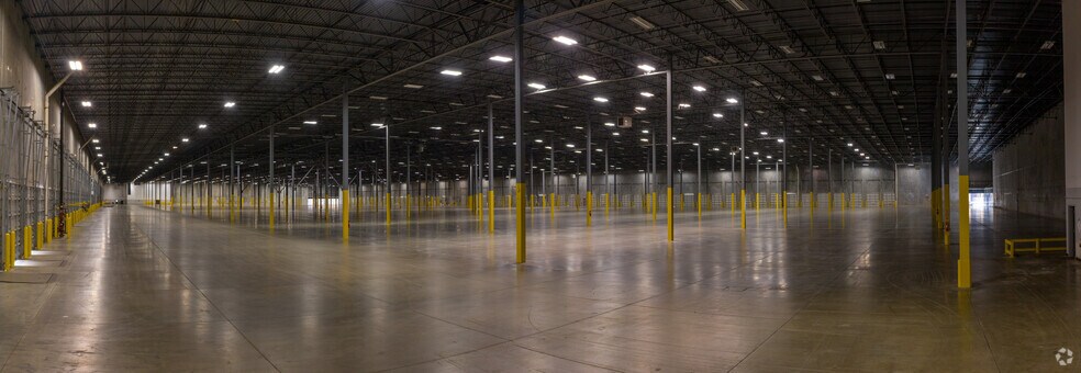 More Photos Of 4131 Southmeadow Pky W, Atlanta Distribution For Lease