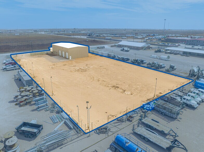 More Photos Of 4505 E County Road 45, Midland Warehouse For Lease