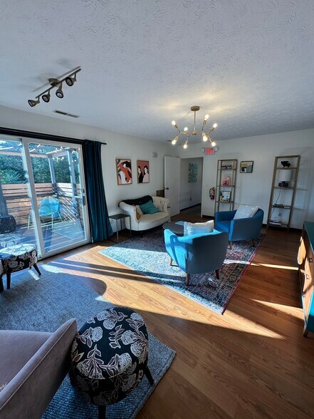 More Photos Of 8433 Cleveland Ave NW, Canton General Retail For Sale