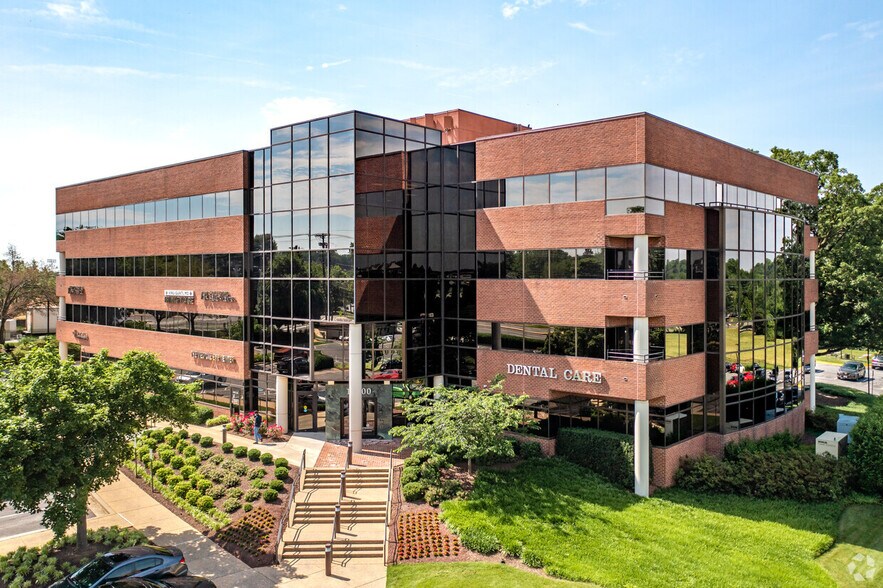 More Photos Of 12800 Middlebrook Rd, Germantown Medical For Sale