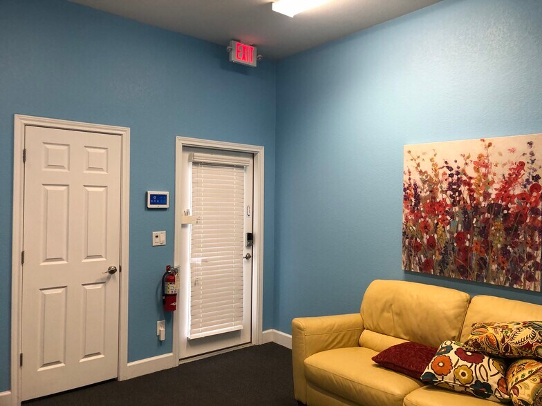 More Photos Of 660 S Bagdad Rd, Leander Loft Creative Space For Sale