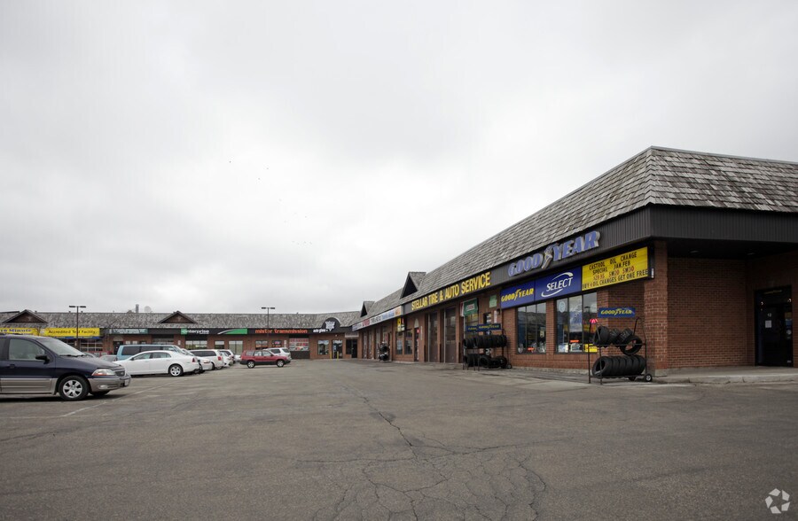 More Photos Of 1000 Rowntree Dairy Rd, Vaughan General Retail For Lease