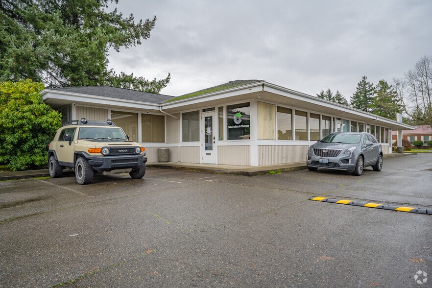 More Photos Of 9124 Gravelly Lake Dr SW, Lakewood Office For Sale