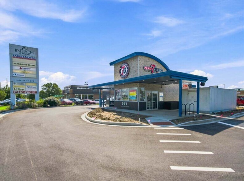 More Photos Of 6340 Intech Commons Dr, Indianapolis General Retail For Sale