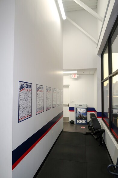 More Photos Of 5855 Preston Rd, Frisco Storefront For Sale