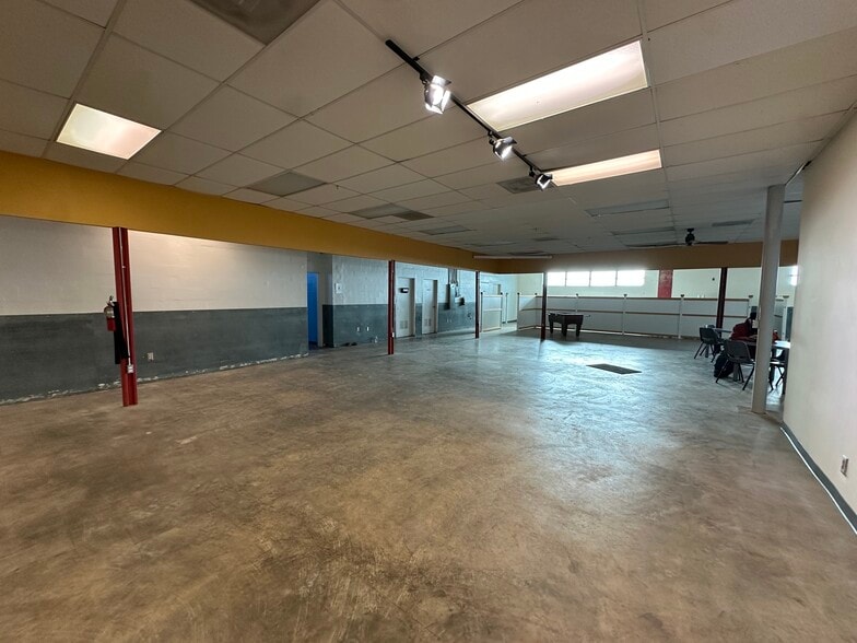 More Photos Of 5999 New Peachtree Rd, Doraville Loft Creative Space For Lease