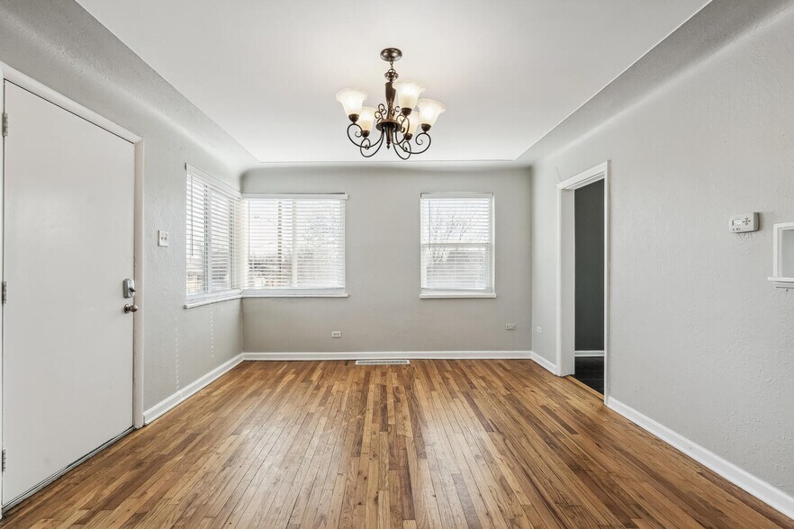 More Photos Of 2300 W 39th Ave, Denver Apartments For Sale