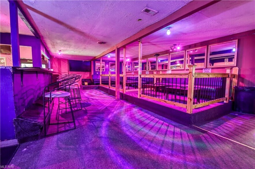 More Photos Of 3560 E 93rd St, Cleveland Bar For Sale