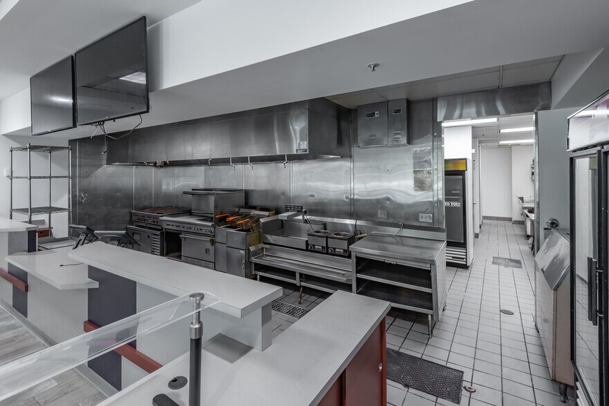 More Photos Of 11971 Foundation Pl, Gold River Office For Lease