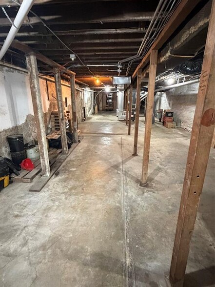 More Photos Of 1000 Tinsman Ave, Trenton Freestanding For Sale