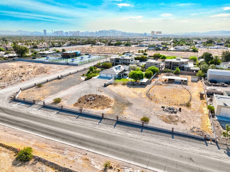 More Photos Of 6465 W Quail Ave, Las Vegas Land For Lease