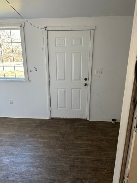 More Photos Of 579 Botetourt Rd, Fincastle Apartments For Sale