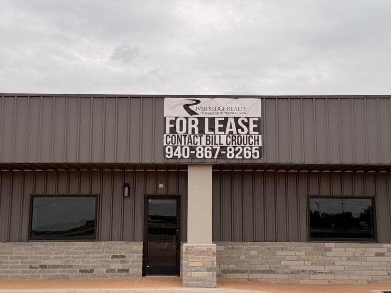 More Photos Of 5113 Ditto Ln, Wichita Falls Showroom For Lease