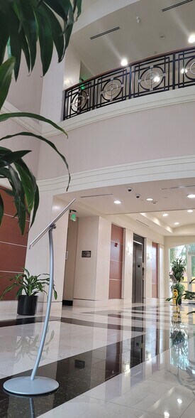 More Photos Of 14400 NW 77th Ct, Miami Lakes Office For Lease