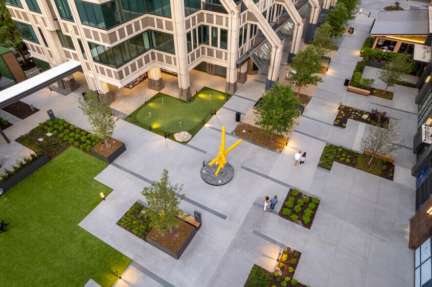 More Photos Of 3060 Peachtree Rd NW, Atlanta Office For Lease