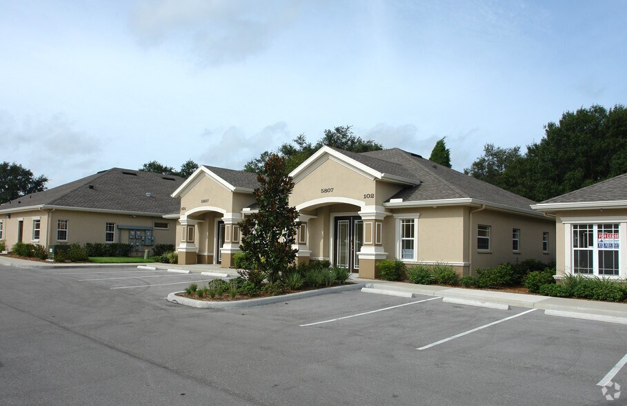 More Photos Of 5807 Argerian Dr, Wesley Chapel Office For Lease