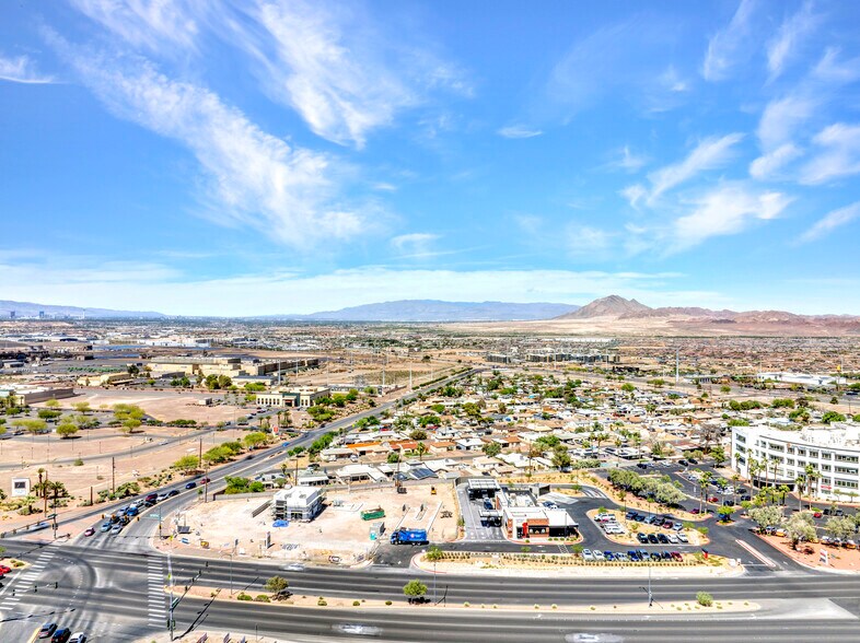 More Photos Of NEC E Lake Mead Pky and N Water St, Henderson Fast Food For Sale