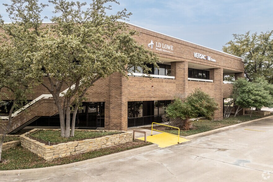 More Photos Of 1100 E Campbell Rd, Richardson Office For Lease