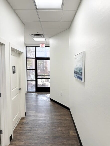 More Photos Of 428 S Gilbert Rd, Gilbert Office For Lease