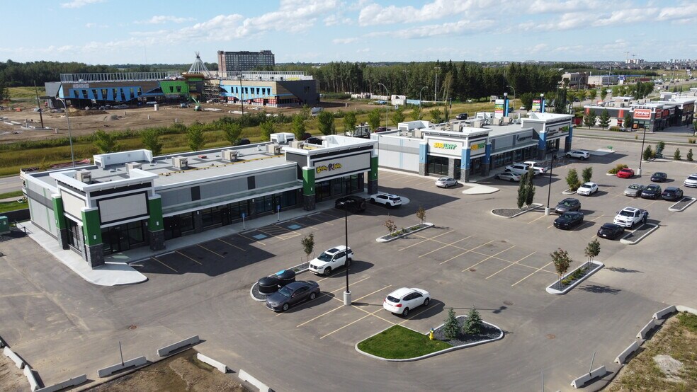 More Photos Of 7161 Winterburn Rd, Edmonton Unknown For Lease