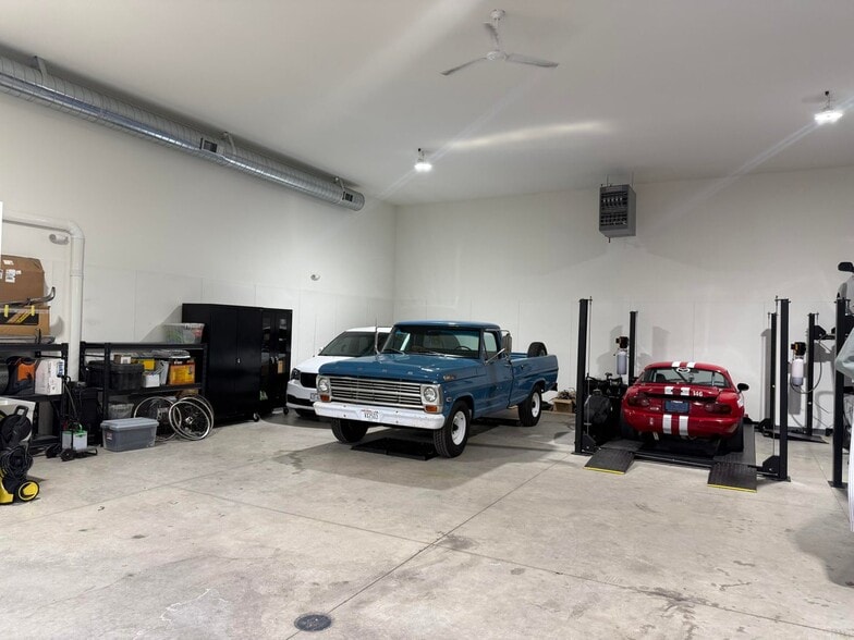 More Photos Of 649 S Park St, Port Washington Industrial For Sale