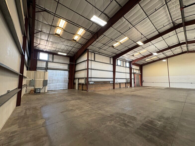 More Photos Of 178 Suburban Rd, San Luis Obispo Warehouse For Lease