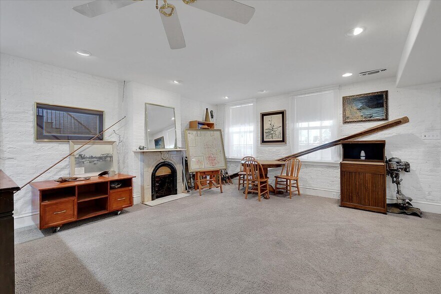 More Photos Of 630 D St, Marysville Apartments For Sale