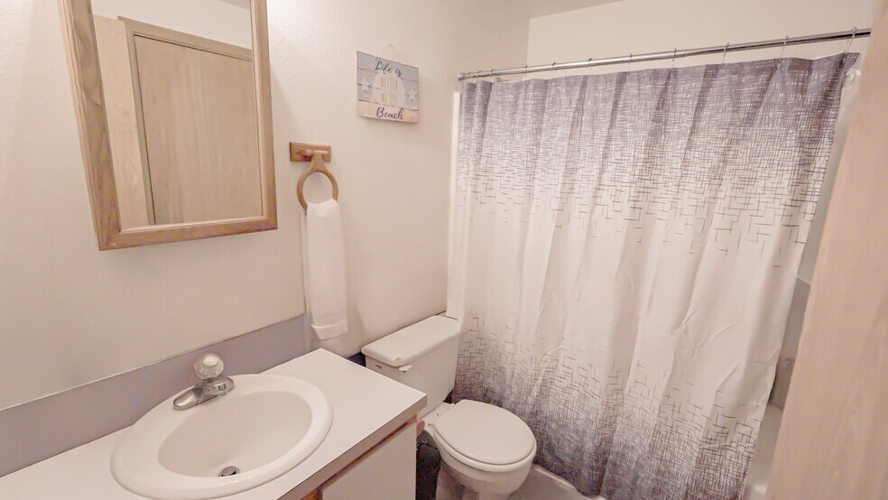 More Photos Of 4846 S 48th St, Tacoma Apartments For Sale