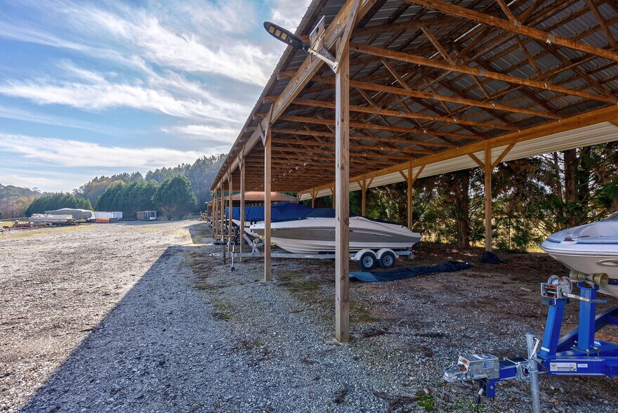 More Photos Of 1020 Blue Springs Rd, Buckhead Parking Lot For Sale