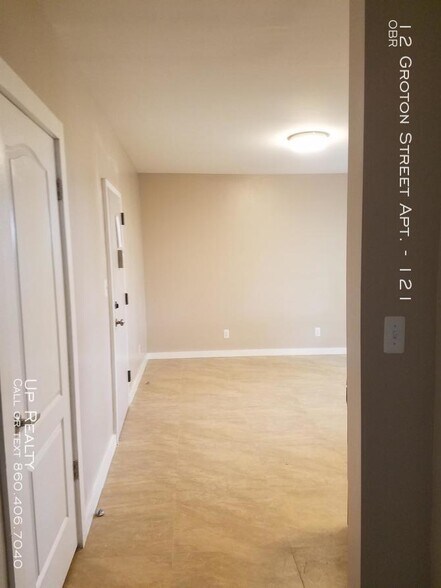 More Photos Of 12-16 Groton St, Hartford Apartments For Sale