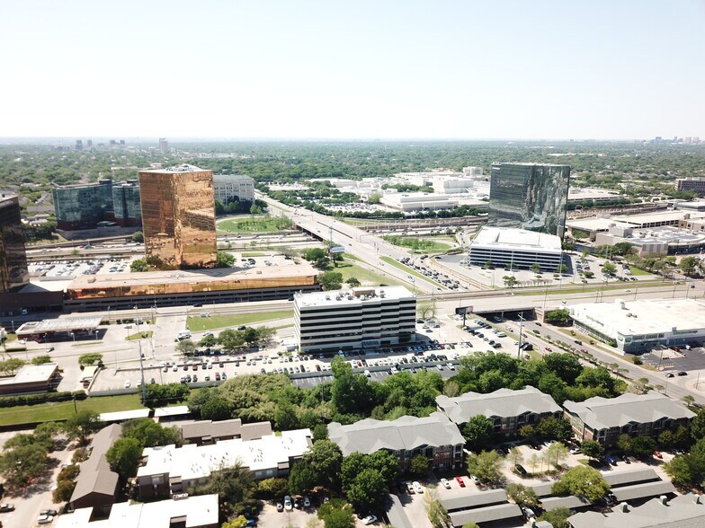 More Photos Of 6500 Greenville Ave, Dallas Office For Lease