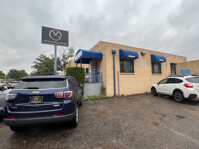 More Photos Of 4940 E Asbury Ave, Denver Warehouse For Lease