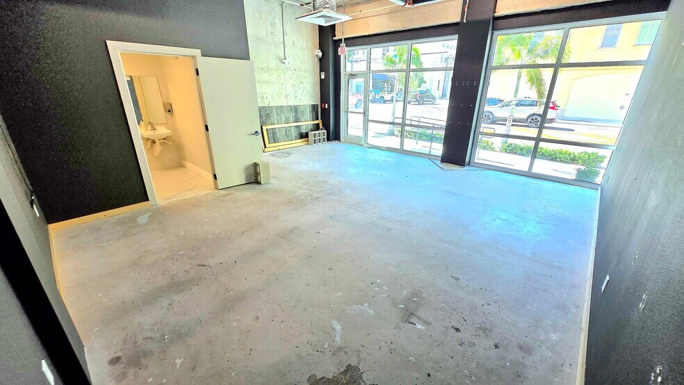 More Photos Of 920 Manatee Ave W, Bradenton Apartments For Lease