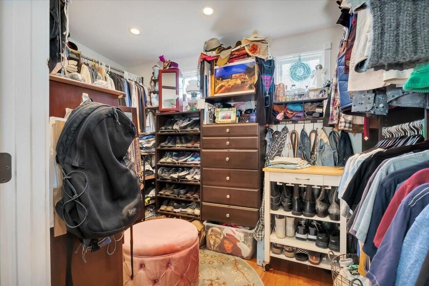 More Photos Of 139 A Bradford St, Provincetown Storefront Retail Residential For Sale