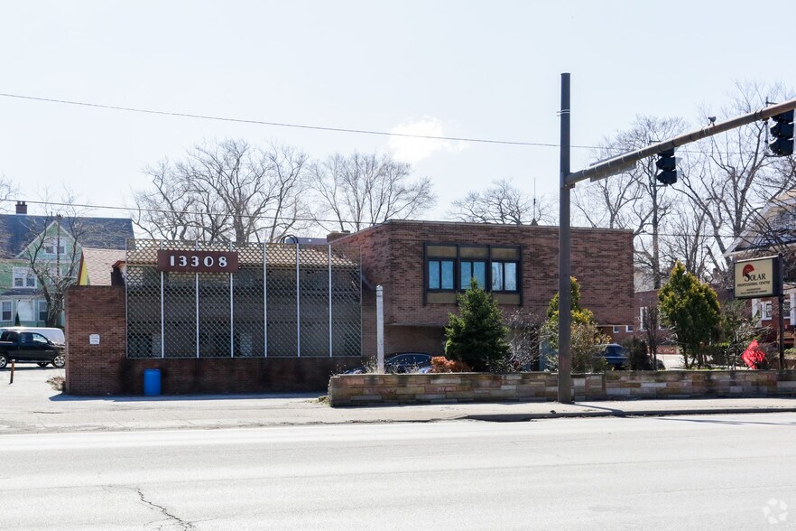 More Photos Of 13308 Euclid Ave, East Cleveland Office For Lease