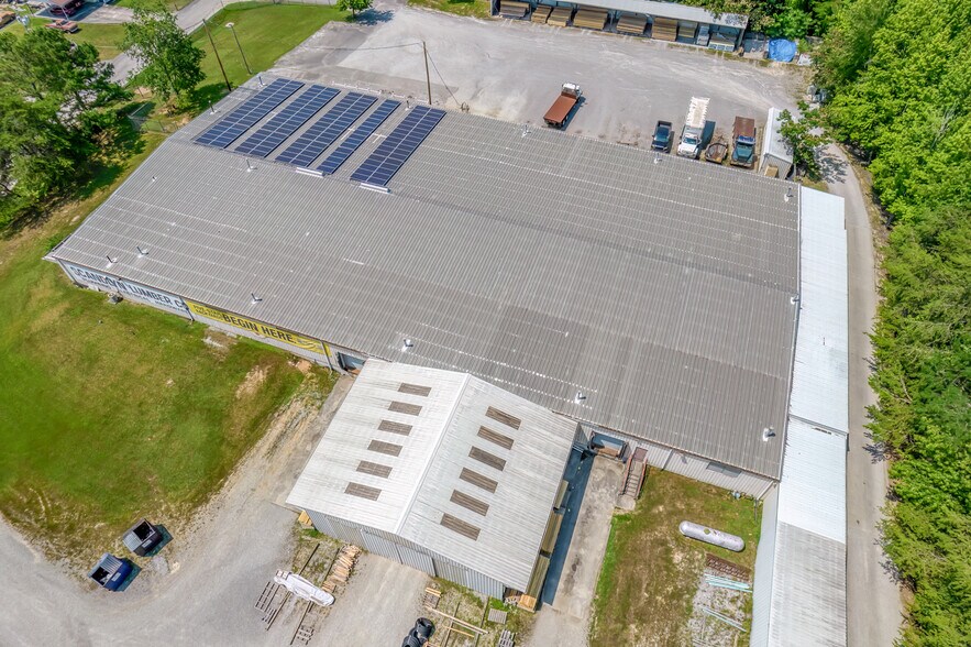 More Photos Of 801 Larry Byrd Rd, Kingston Light Distribution For Sale