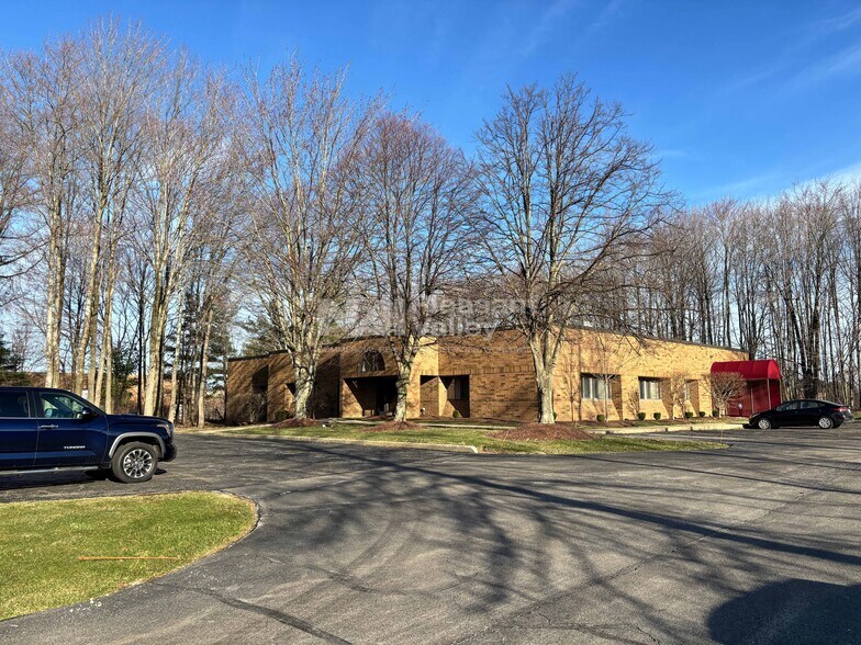 Primary Photo Of 2285 E Enterprise Pky, Twinsburg Office For Sale