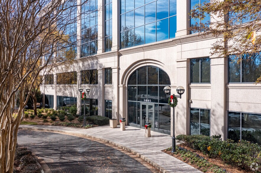 More Photos Of 3805 Crestwood Pky NW, Duluth Unknown For Lease