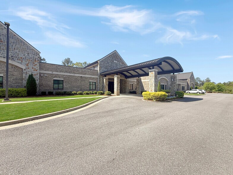 More Photos Of 4280 Watermelon Rd, Northport Office For Sale