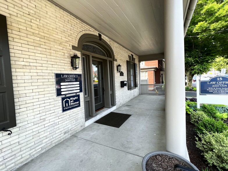 More Photos Of 15 Market Sq, Manheim Office Residential For Sale