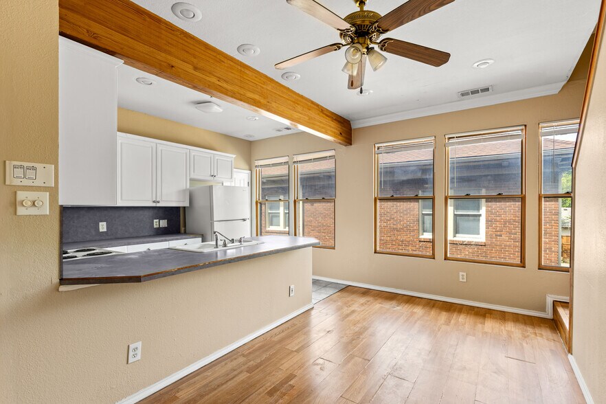 More Photos Of , Dallas Multifamily For Sale