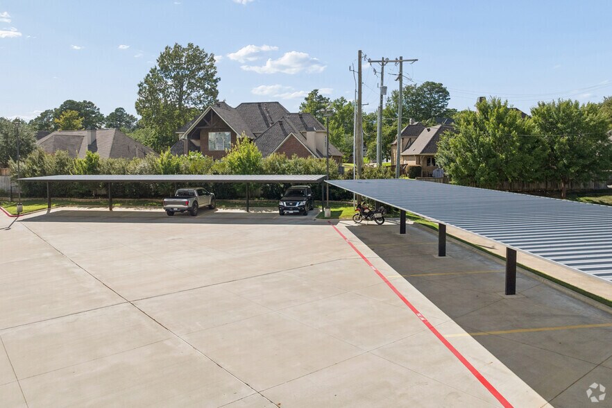 More Photos Of 2215 H G Mosley Pky, Longview Apartments For Sale
