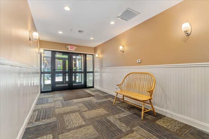 More Photos Of 260 A Washington Ave, Albany Apartments For Sale